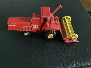 Matchbox King Size K-9 CLAAS Combine Harvester - Picture 1 of 3