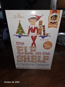 NEW Sealed The Elf on the Shelf Brown Eye Girl Elf & Hard Cover Book Bundle - Bild 1 von 4