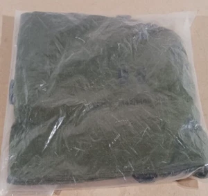GAS MASK CARRIER M42 M45 SHOULDER SLING BAG OD GREEN US MILITARY NEW IN THE BAG - Picture 1 of 4
