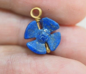 Ancient Roman With Gld Fleck Lapis Flower Genuine Solid 22k GOLD Pendant - Picture 1 of 6