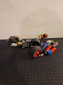 LEGO DC Comics Super Heroes: Gotham City Cycle Chase #76053 NEAR COMPLETE Set