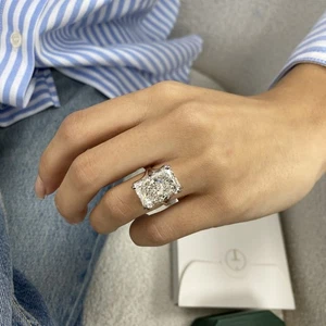 Diamond Women Ring VS1 E IGI Certified Radiant 10.1Ct lab created 14K White Gold - Picture 1 of 11