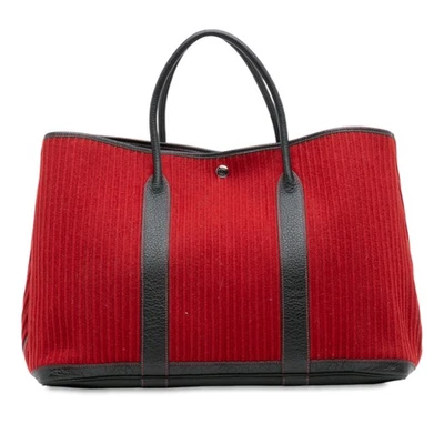 Authenticated Hermès Ribbed Wool and Negonda Garden Party Voyage 49 Red - Image 1 of 4
