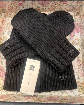 Juego de sombrero y guantes de lana merino acanalados Tory Burch, negro, 143132, venta al por menor $198 Foto 1 de 4