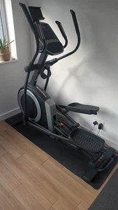 NordicTrack E8.2 Elliptical Cross Trainer - Picture 1 of 3