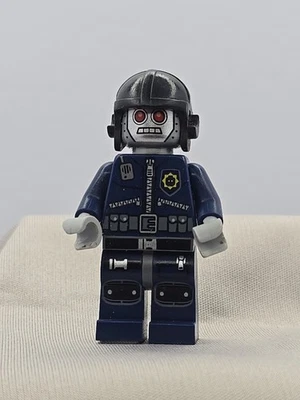 NEW LEGO | The LEGO Movie Minifigure - Robo SWAT Aviator Cap wo/ Goggles (2014) - Image 1 of 4