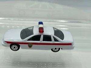 Maisto Chevrolet Caprice Springfield PD Police Car - Picture 1 of 5