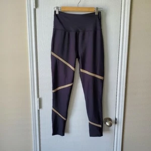 Leggings de malla de tiro alto Beyond Yoga negros grandes - Imagen 1 de 6