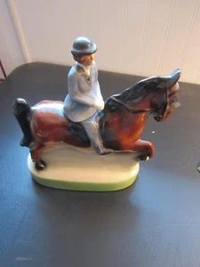 VINTAGE 1974 "EZRA BROOKS" DECANTER - HERITAGE CHINA - Picture 1 of 5