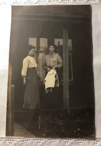 Vintage Echt Foto PC RPPC Frau macht Nadelspitze H-96 - Bild 1 von 3