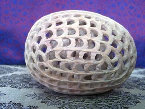 Lovely Soapstone Egg Sculpture with Elephant Decor Valentine Gift Collectible - Picture 1 of 5