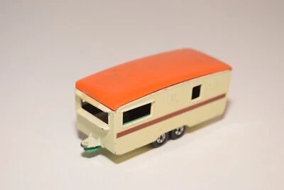 A43 1:60 MATCHBOX LESNEY 57 RIMORCHIO CARAVAN CREMA OTTIME CONDIZIONI - Immagine 1 di 4
