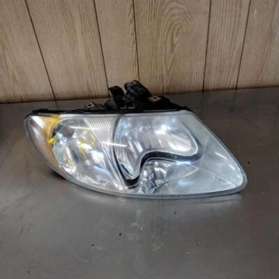 Conjunto de faros derecho Dodge Caravan 01 02 03 04 05 06 07 Foto 1 de 2