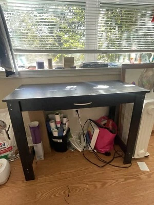 Desktop Table - Image 1 of 2