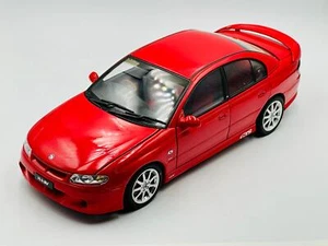 1:18 HSV VT2 GTS (Holden Commodore) -- Sting Red -- Biante/AUTOart 73422 - Picture 1 of 6