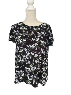Blusa para mujer Banana Republic manga acampanada pequeña negra floral femenina usada en excelente estado Foto 1 de 4
