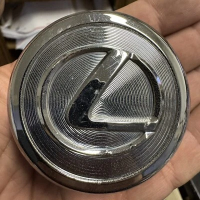 LEXUS ES300 ES330 GS300 GS430 Center Cap 1997-2006 42603-AH010 2 3/8in 8841 - Image 1 of 4
