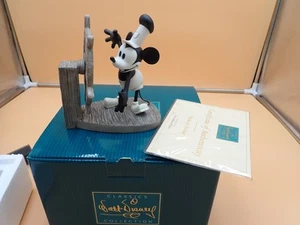 WDCC Disney Steamboat Willie Mickey’s Debut 1028721 in the box with the COA - Picture 1 of 9