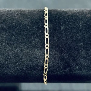 7” 14k Yellow Gold Figaro Link Curb Chain Thin Bracelet 2mm 7 Inch 1.9g Italy - Picture 1 of 5