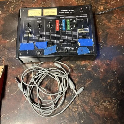 Realistic 32-1200B Stereo Mixing Console Radio Shack ( Powers On ) - Image 1 of 4