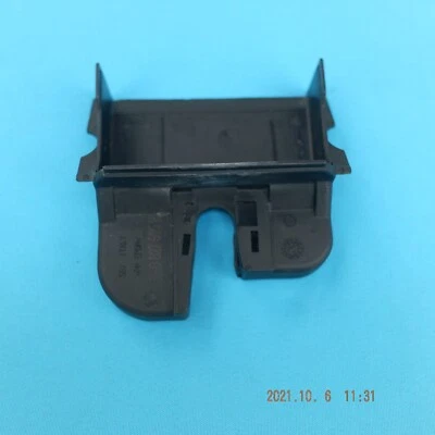 Tampa de plástico atuador Volkswagen 2013 Tiguan 5M0827505E - Imagem 1 de 4