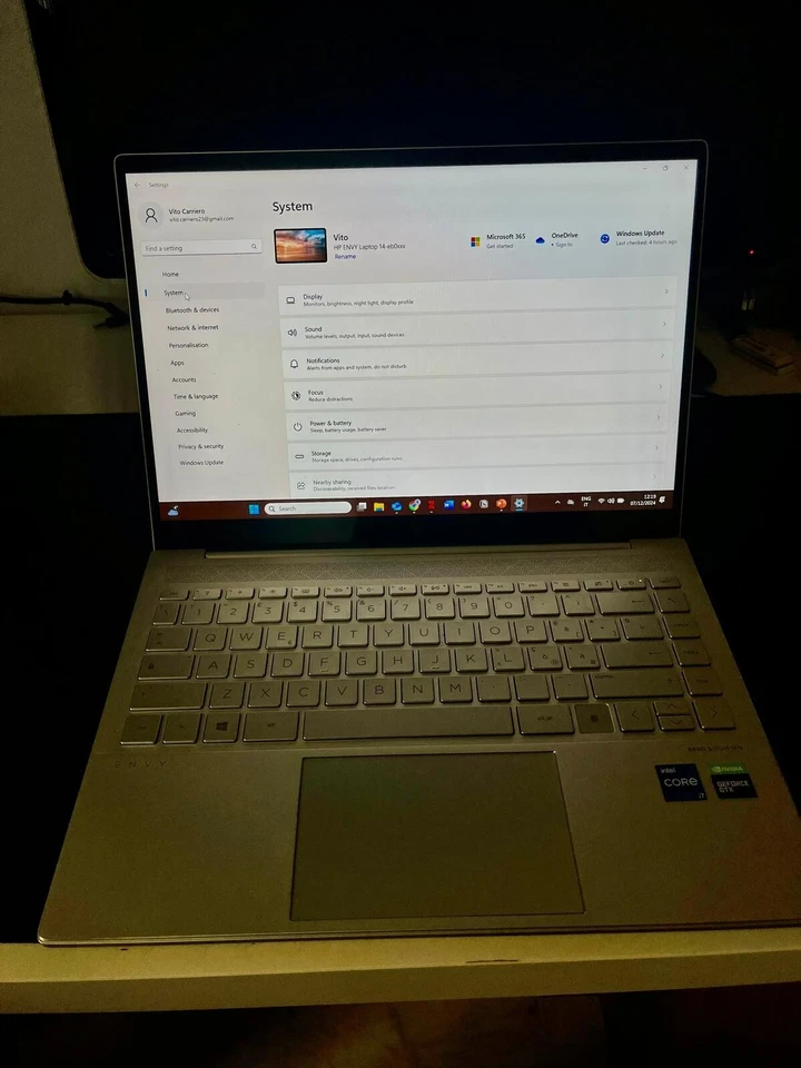 HP envy 14" touchscreen - intel i7 - 16 GB RAM - 2 TB SSD -  GEFORCE GTX 4GB - Immagine 1 di 1