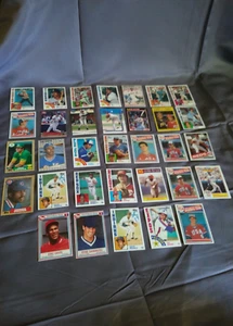 Baseball card lot Topps, Fleer, 84' - Picture 1 of 2