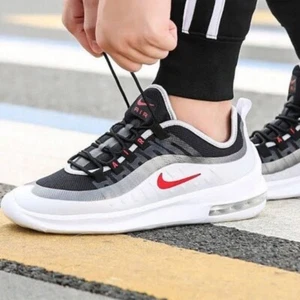 Nike Air Max Axis Herren Turnschuhe Schuhe Größe Uk 10,11,12 - Bild 1 von 7
