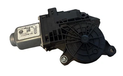 VOLKSWAGEN PASSAT 2012-2022 PUERTA TRASERA DERECHA VENTANA MOTOR ELÉCTRICO OEM 561959812C Foto 1 de 4