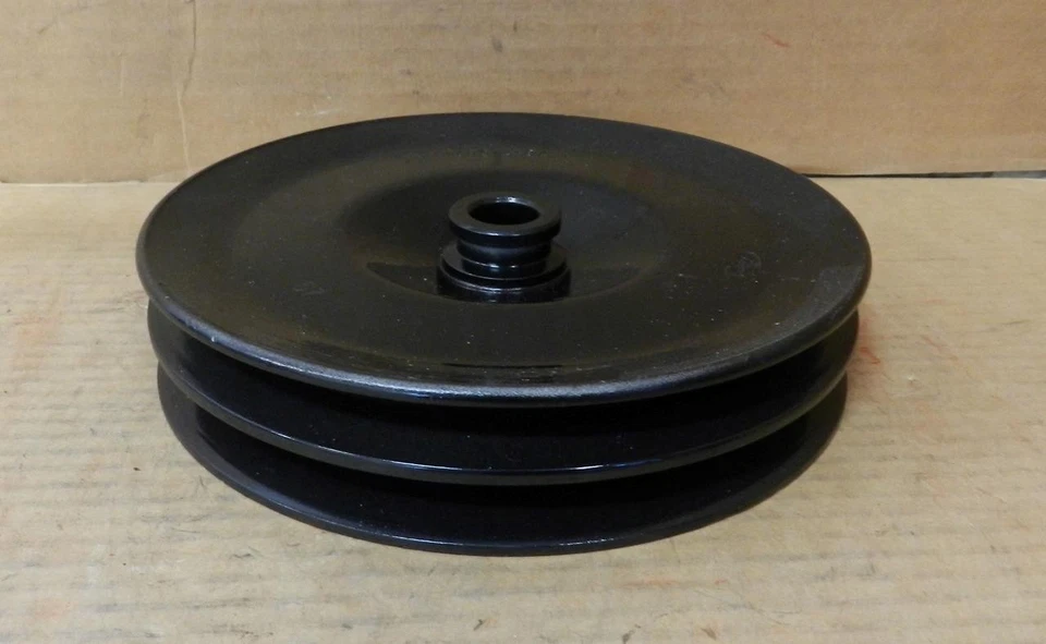 1991 - 95 福特 F700 重型卡车 429 二手动力转向滑轮 E8HT-3D673-BA — 第 1/4 张图片