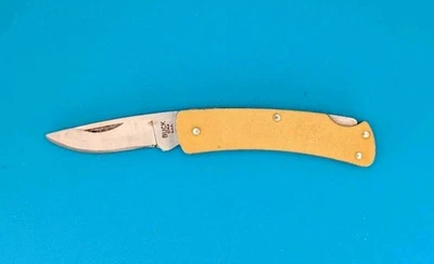 Cuchillos Buck 524 Alumni ¡Navaja de bolsillo de borde liso de aluminio dorado descontinuada! Foto 1 de 4