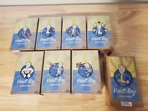Complete Set Vault Boy Bobbleheads Series 1 + Loot Crate Exclusive bobblehead - Picture 1 of 3
