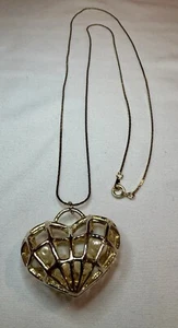 Vintage Gold Tone Heart Faux Pearls on Chain Necklace Pendant Valentine Gift - Picture 1 of 7