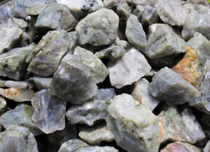 100% Natural Labradorite Rough Stones LB (Crystal Wholesale Bulk Lots) - Picture 1 of 6
