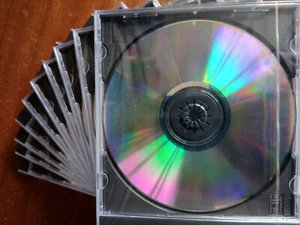 CD-R x 10 in jewl case - 700MB /80Min CD - New and sealed - Afbeelding 1 van 3