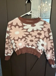 Target Art Class Girl Sweater Floral Soft Size 6 - Picture 1 of 4