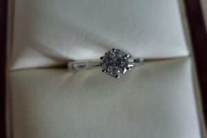 New Certified 0.50 carat Round Brilliant Cut Diamond Solitaire White Gold Ring 