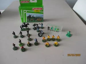 Subbuteo Set 61239 Stadium Services Set - Polizeieinheit und Bank verpackt - Bild 1 von 4
