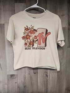 MTV Music Television Vintage T-Shirt Junior's Large Graphic Shirt w/ Flowers - Picture 1 of 7