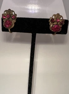 Vintage Pink Rhinestone Flower Huggie Screw Back Earrings Czec ^ - Picture 1 of 11