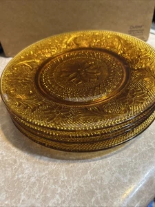 Vintage Indiana Glass Tiara Sandwich Amber Luncheon Dessert Plate Set of 4 8” - Picture 1 of 3