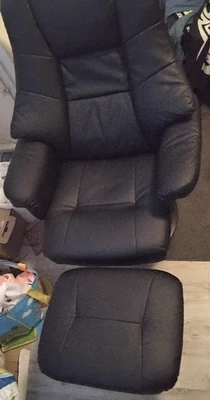 relaxsessel mit hocker sehr gemütlich  - Bild 1 von 3