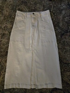 HABITUAL Ivory Metallic Coated Denim Front Slit Maxi Skirt. Size 2/26 - Picture 1 of 9