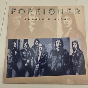 Vintage Foreigner Double Vision Vinyl Record LP Album Rock Classic 1978 Atlantic - Imagen 1 de 4