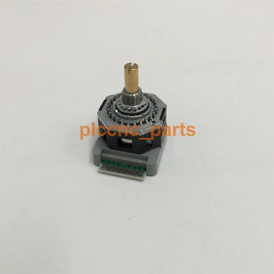 1PC FUJI AC09-GZ Electronic Handwheel FA Rotary Switch AC09GZ - Image 1 of 4