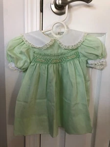Vintage Polly Flinders Baby Kleinkind Kleid 24 Monate neuwertig handgesmokt Baumwolle - Bild 1 von 2