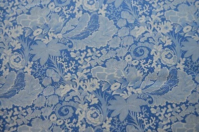 7 yards available / VINTAGE WAVERLY ROYAL BLUE & WHITE  / 56" Wide / 100% Cotton - Image 1 of 4