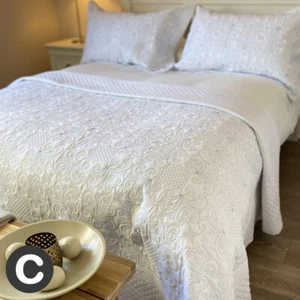 Luxury White Silver Grey Embroidered Venetian Hotel Quilted Bedspread Throw - Picture 1 of 9