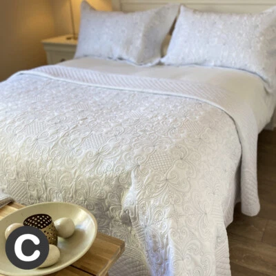 Luxury White Silver Grey Embroidered Venetian Hotel Quilted Bedspread Throw - Image 1 of 4