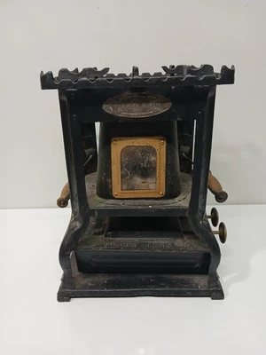 Ancien réchaud à pétrole – Objet authentique vintage - Photo 1/4